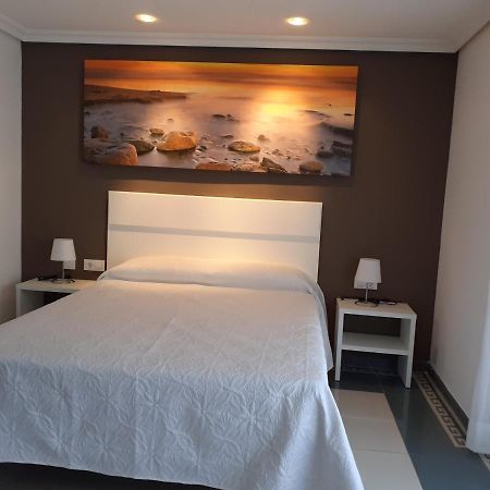 Hotel Iberflat Marynton بينيكارلو المظهر الخارجي الصورة
