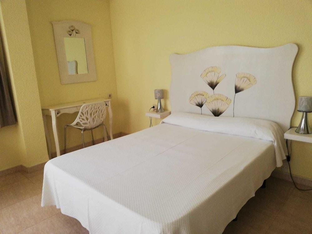 Hotel Iberflat Marynton بينيكارلو المظهر الخارجي الصورة